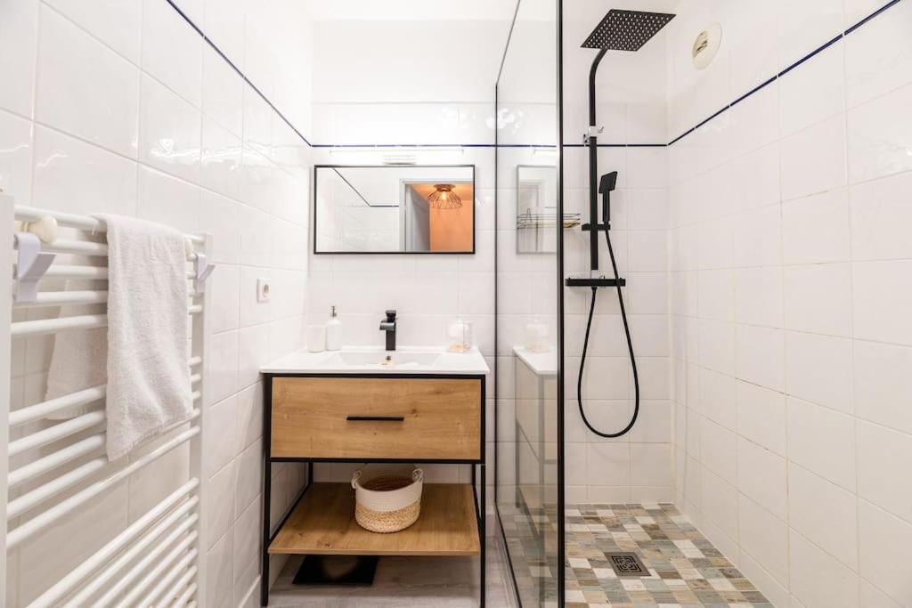 Appartement Cosy Au Centre Ville De Menton Eksteriør bilde