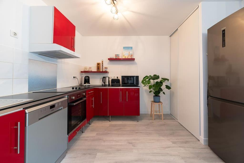 Appartement Cosy Au Centre Ville De Menton Eksteriør bilde